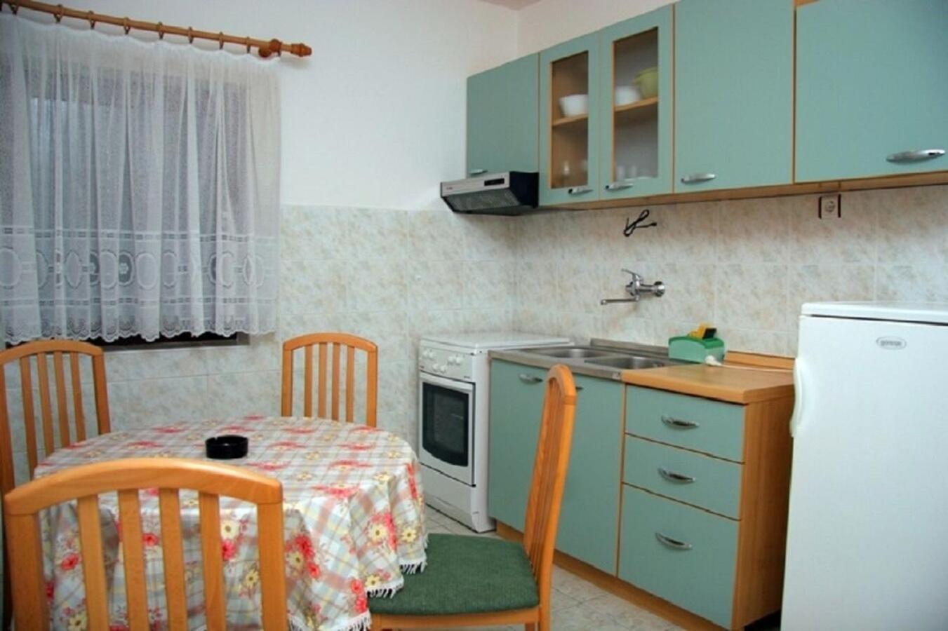 Apartments Demar Splitska Buitenkant foto
